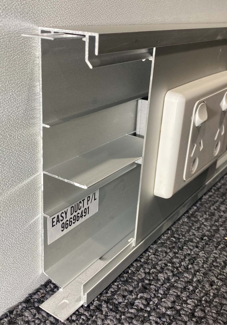 Aluminium Ducted Skirting EASY 150 x 35 Easy Ducted Skirting