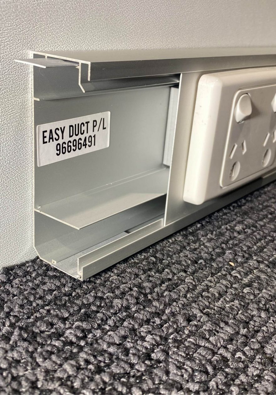 Aluminium Ducted Skirting EASY 100 x 35 Easy Ducted Skirting
