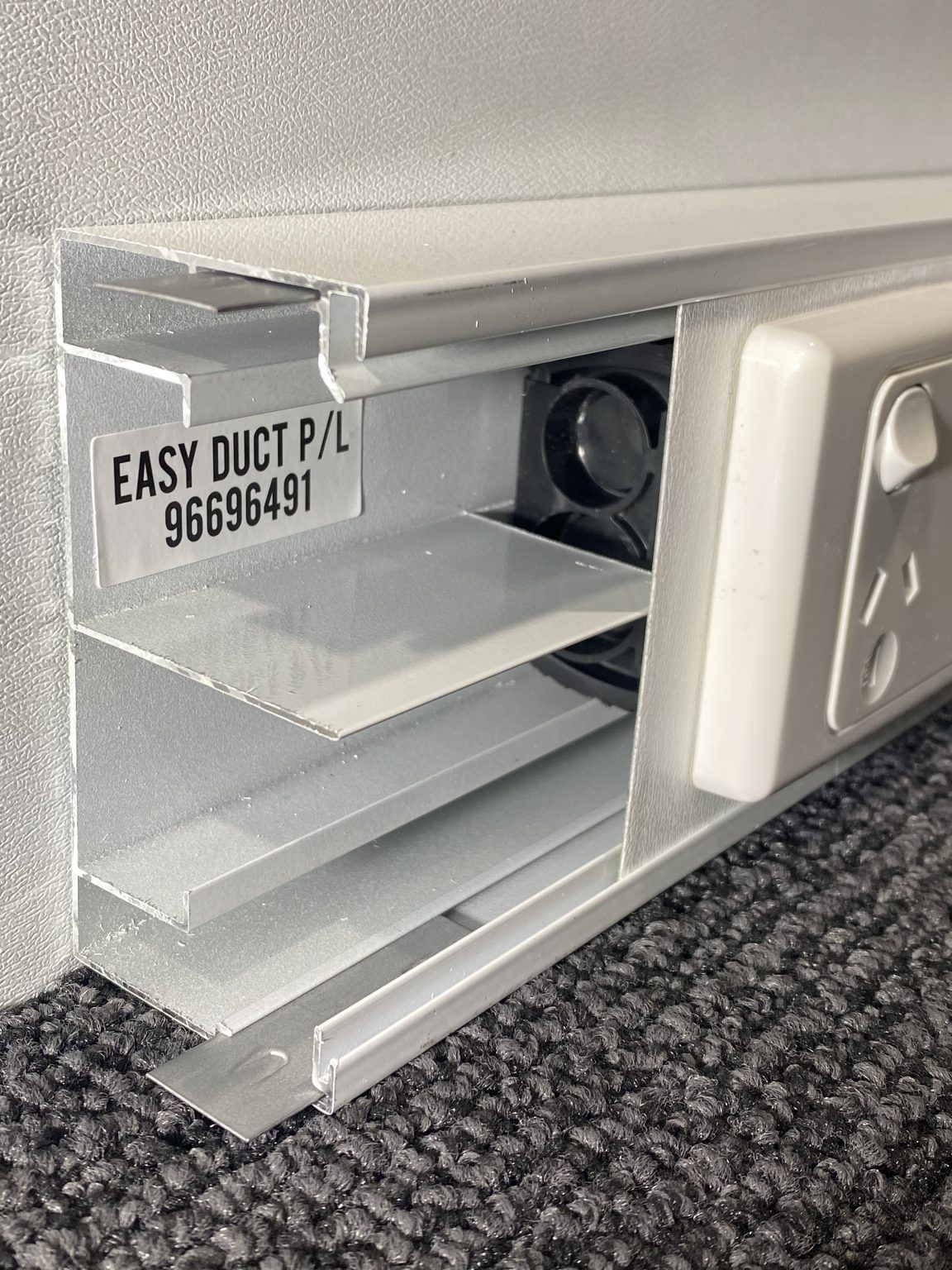 Aluminium Ducted Skirting EASY 150 x 50 Easy Ducted Skirting